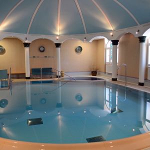 Külföldi turisztikai szakemberek Harkányfürdőn