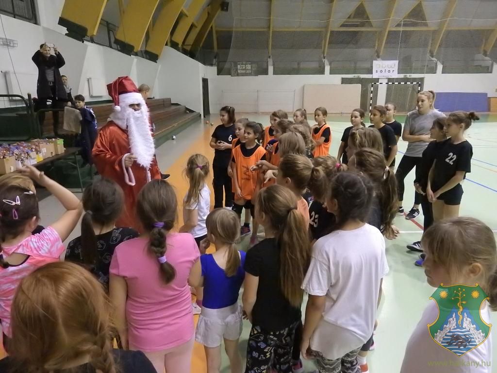 Mikulás-járás 2018