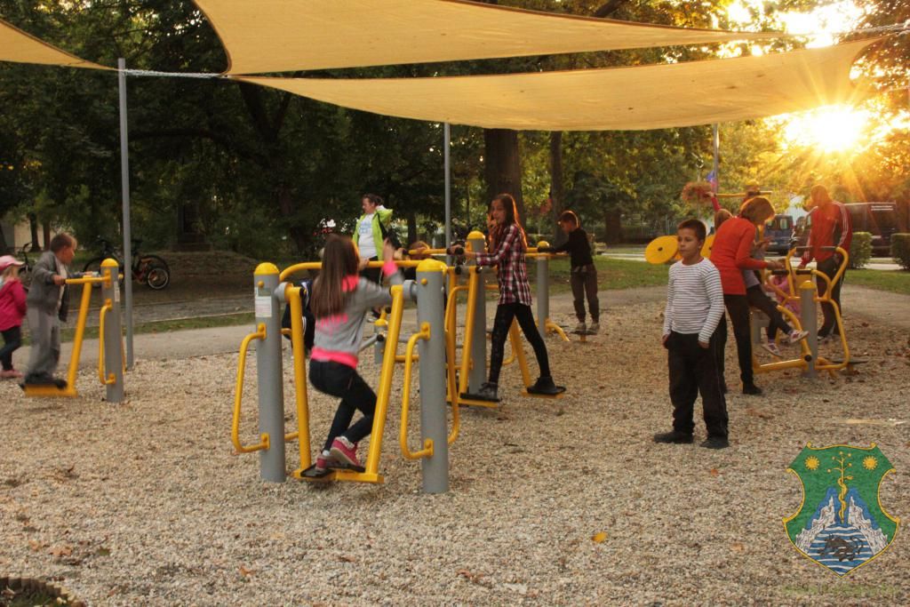 A Turisztikai Egyesület pályázatából megvalósult játszótér átadása
