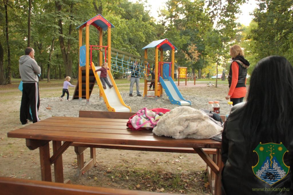 A Turisztikai Egyesület pályázatából megvalósult játszótér átadása
